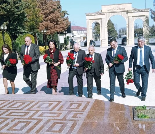 Zərdabda görkəmli ziyalıların, elm xadimlərinin iştirakı ilə konfrans və ağacəkmə aksiyası keçirildi – FOTOLAR zerdab-konfrans-merdan-camalzade.png