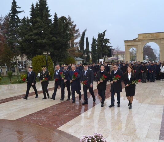 Zərdabda Ümummilli Lider Heydər Əliyevin xatirəsi ehtiramla yad edilib – FOTOLAR Ümummilli Lider Heydər Əliyevin anım günü ilə bağlı ümumrayon anım mərasimi keçirilib