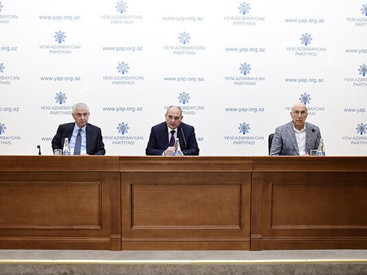 YAP Milli Məclisin buraxılması təşəbbüsünü irəli sürdü – Fotolar yap