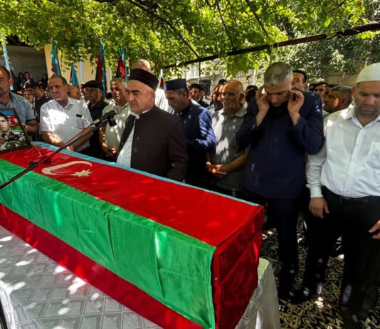 Birinci Qarabağ müharibəsinin şəhidi Zərdabda dəfn olundu – FOTOLAR zerdab-sehid-defn.png