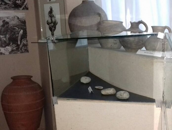 zerdab-rayon-tarix-diyarsunasliq-muzeyi zerdab-rayon-tarix-diyarsunasliq-muzeyi