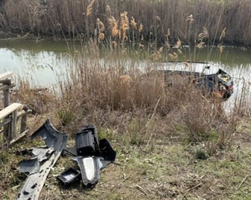 Zərdabda maşın kanala aşıb: 2 nəfər ölüb, 4 nəfər yaralanıb
