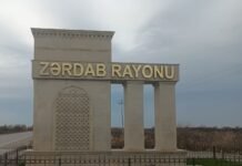 Zərdabda 3 yaşlı qız atasının idarə etdiyi aqreqatın altında qalıb öldü